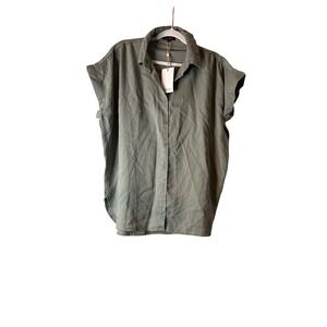 Quince Womens Olive Green Short Sleeve Button Down Shirt Size L NWT